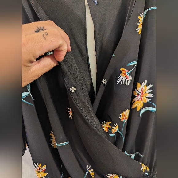 Vintage Flowered Pantsuit - Picture 7 of 8